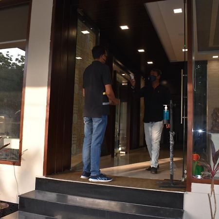Hotel Siddhartha Inn أُودايبور المظهر الخارجي الصورة